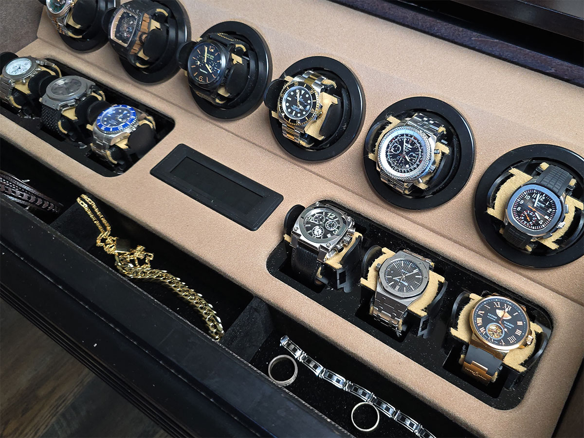 Custom made watch winder drawer insert